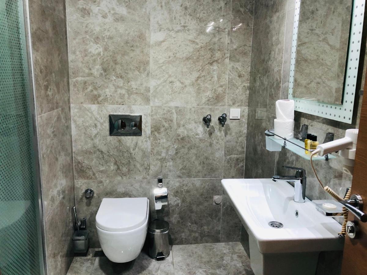 Arti̇M Apart Hotel Fethiye Exterior photo