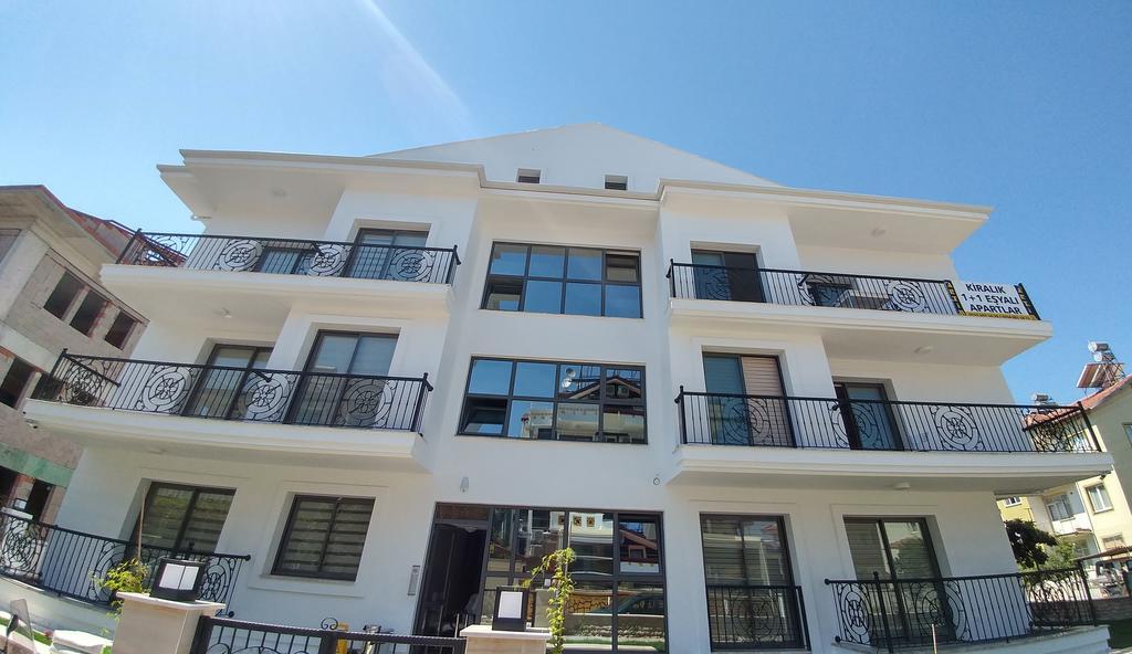Arti̇M Apart Hotel Fethiye Exterior photo
