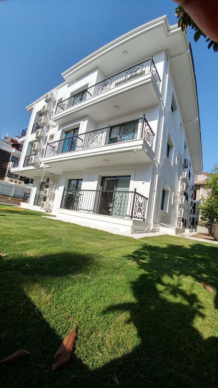 Arti̇M Apart Hotel Fethiye Exterior photo
